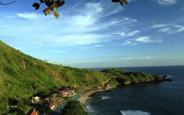 pantai menganti