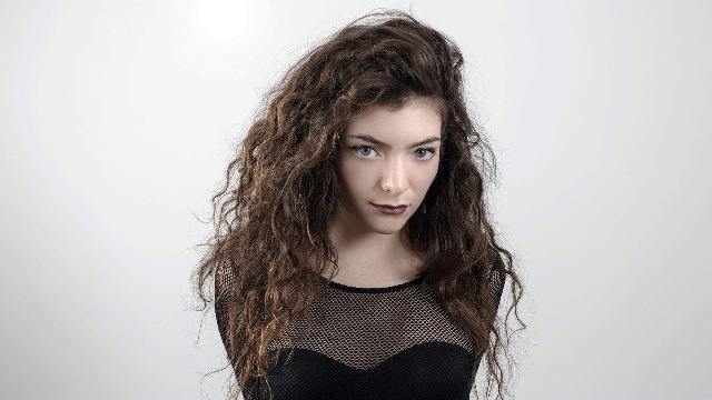 Lorde-lorde-36280343-1920-1080