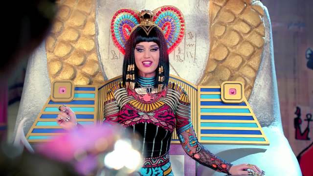 Katy-Perry-Dark-Horse-Music-Video-katy-perry-37139507-1920-1080