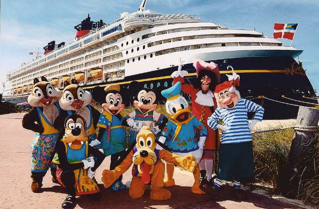 disney-cruise-front