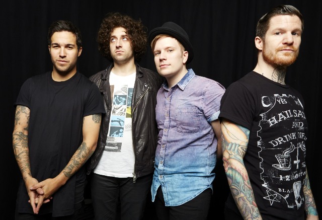 31509581-ap music-fall out boy2