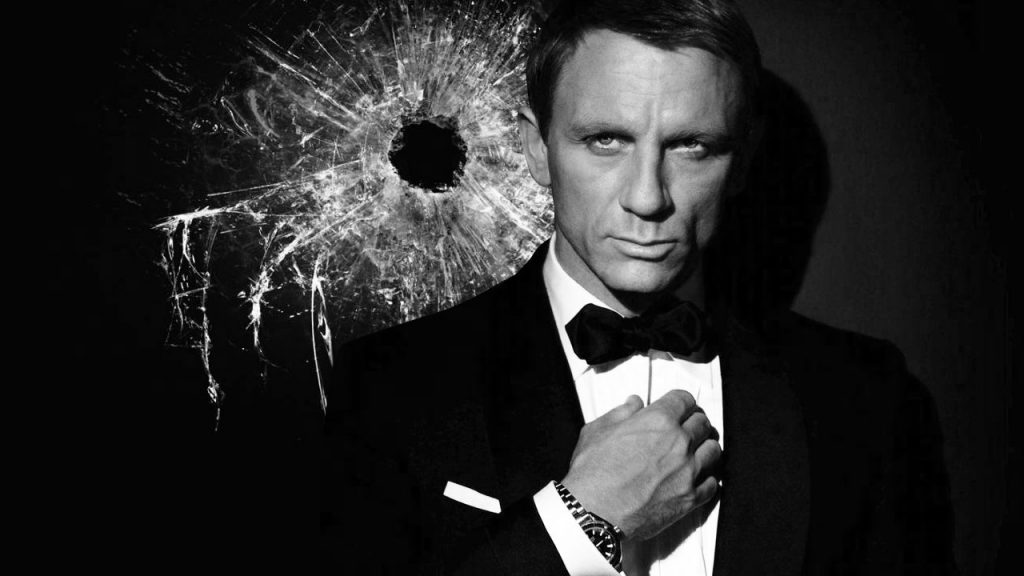 Daniel Craig