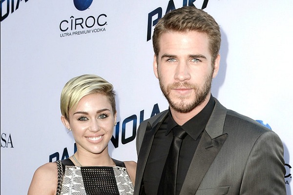 Miley Cyrus - Liam Hemsworth