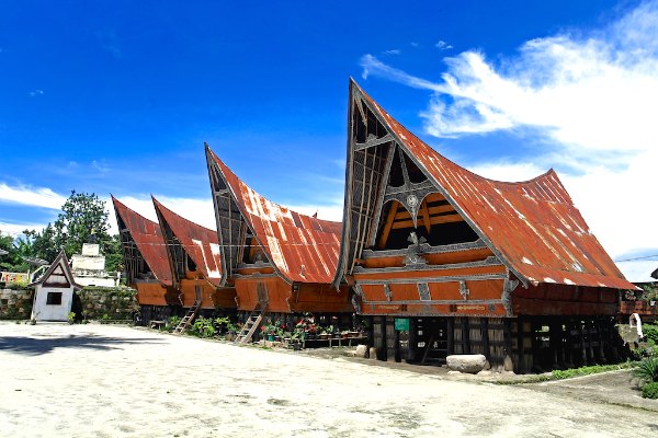 Museum batu kursi Raja Siallagan | Antonious Pratama