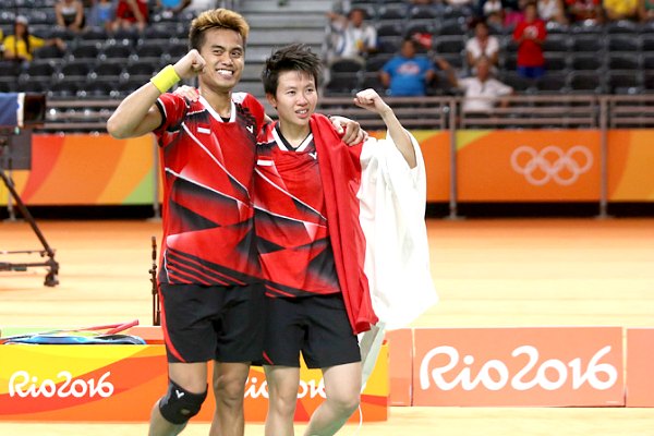 Tantowi Ahmda & Liliyana Natsir