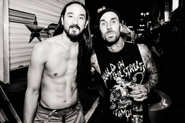 Steve Aoki & Blink 182