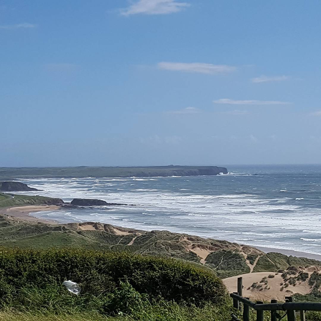 Pantai Freshwater West