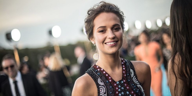 Alicia Vikander