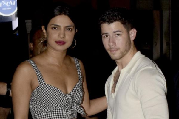 Nick JOnas dan Priyanka COpra