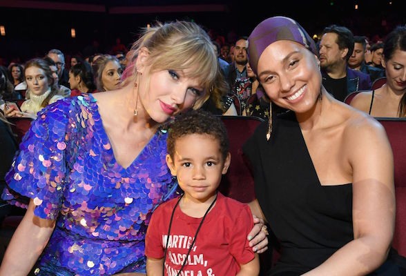 Anak Alicia Keys pengagum Taylor Swift