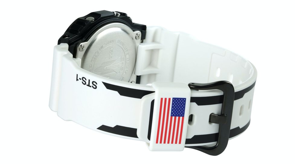 G-Shock Berdesain Roket NASA