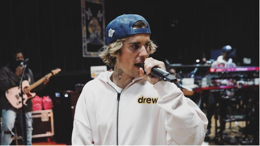 Tour Konser Justin Bieber Ditunda