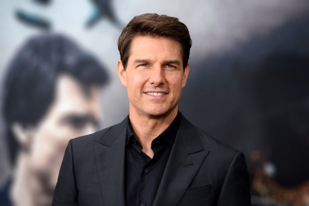 Film Terbaru Tom Cruise Terpaksa Ditunda Penayangannya