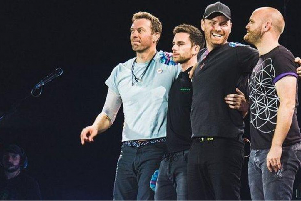 Coldplay Gandeng Selena Gomez Rilis Lagu Di Album ‘Music of the Spheres’