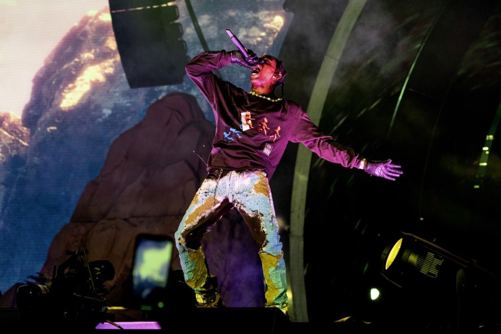 Konsernya Memakan Korban, Travis Scott Refund Uang Tiket Semua Penonton