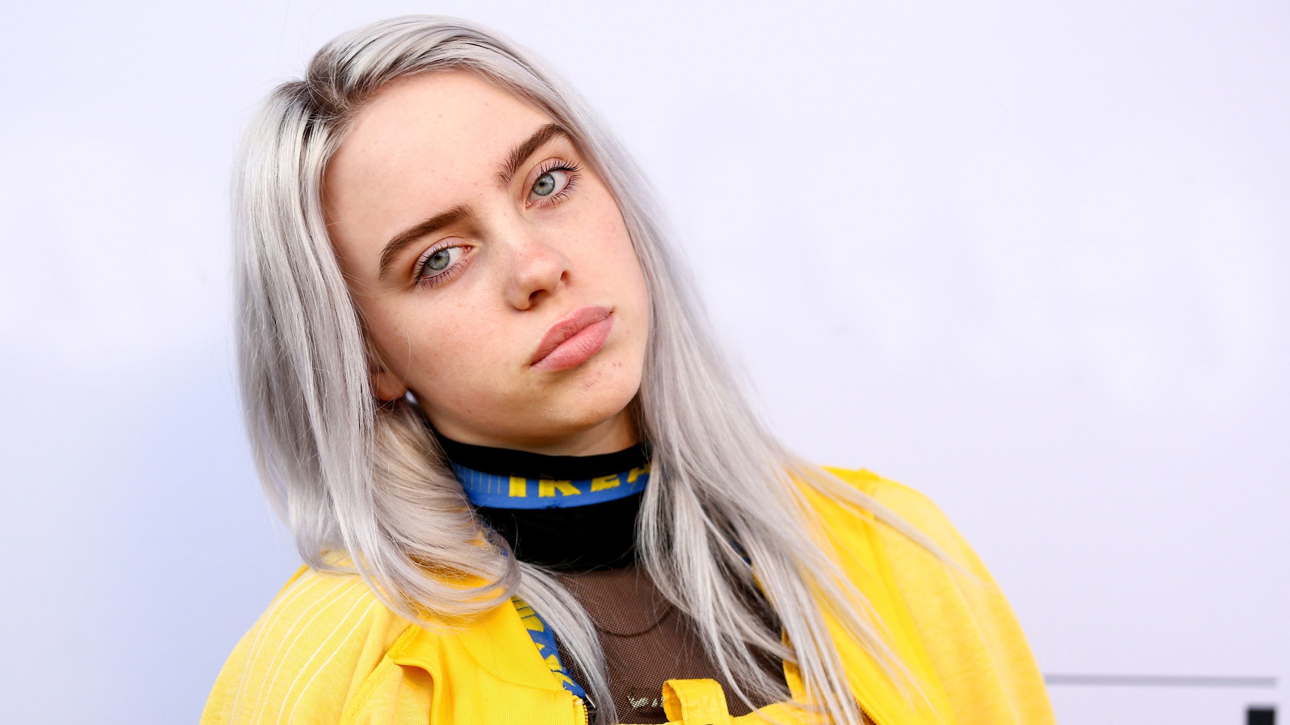 Billie Eilish Akui Kecanduan Film Porno Sejak Usia 11 Tahun Hingga Merusak Otaknya