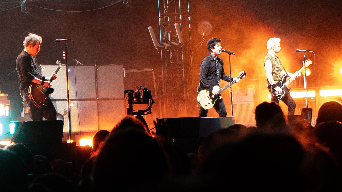 Green Day Batal Konser di Moskow Akibat Invasi Rusia ke Ukraina