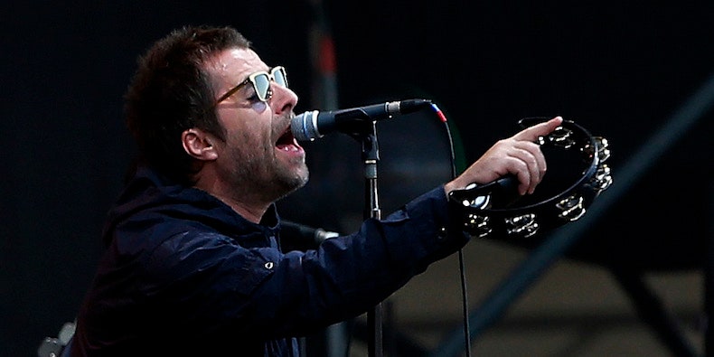 Liam Gallagher Ajak Dave Grohl Kolaborasi Di Lagu Barunya "Everything’s Electric"