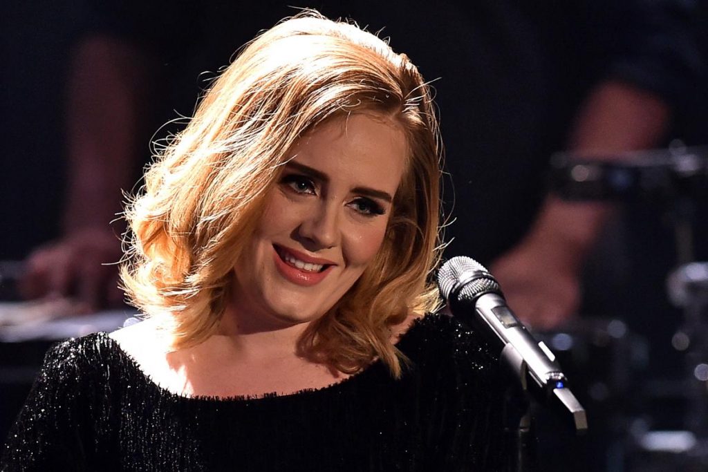 Adele Pastikan Tampil di BRIT Awards 2022