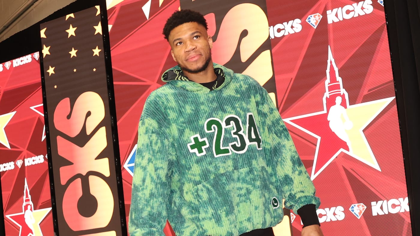 Giannis Jadi Global Ambassador WhatsApp Pertama