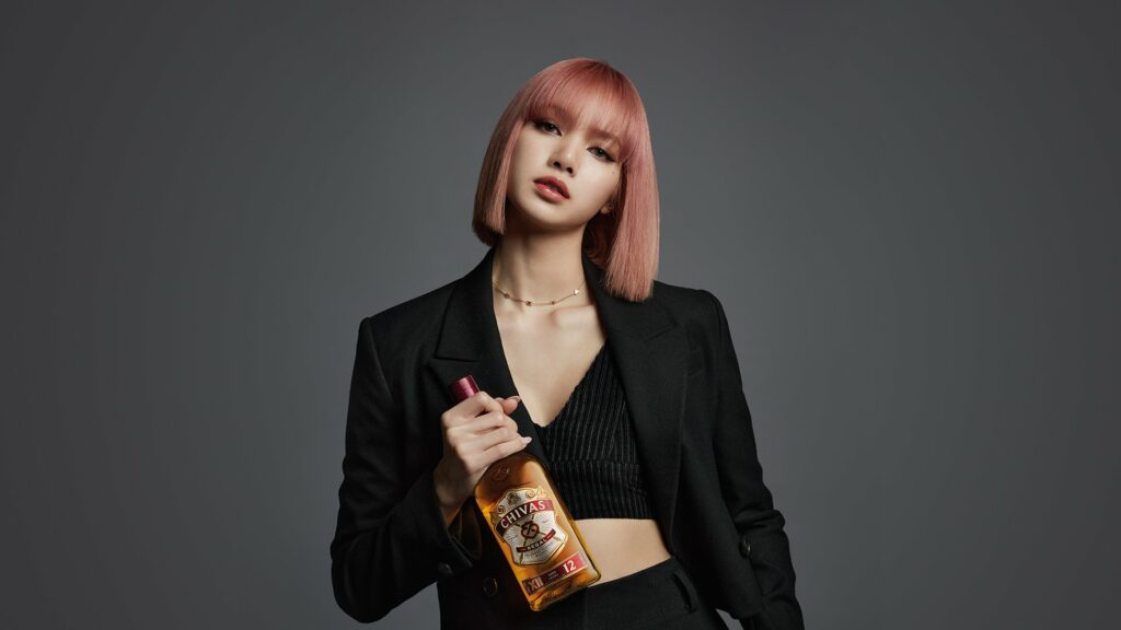 Kolaborasi Chivas Regal X LISA BLACKPINK Lewat Campaign “I Rise, We Rise”