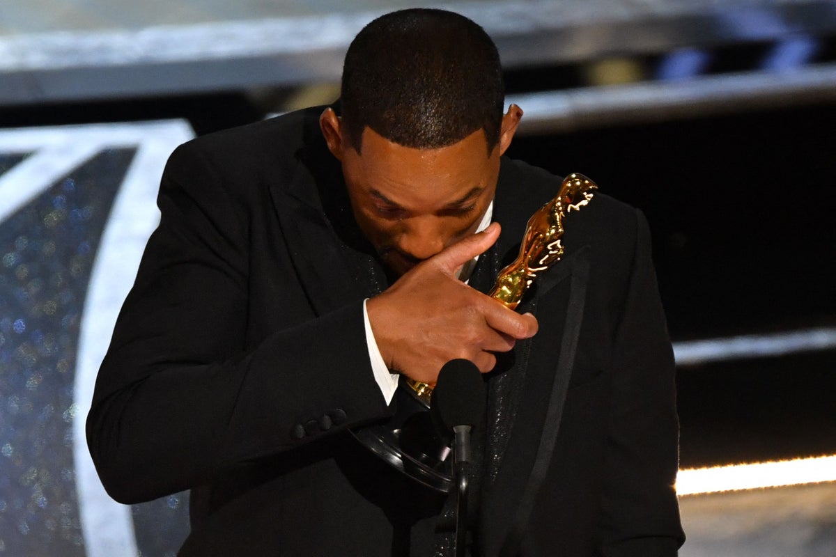 Pidato Emosional Will Smith Setelah Menangkan Oscar 2022 dan Tampar Chris Rock