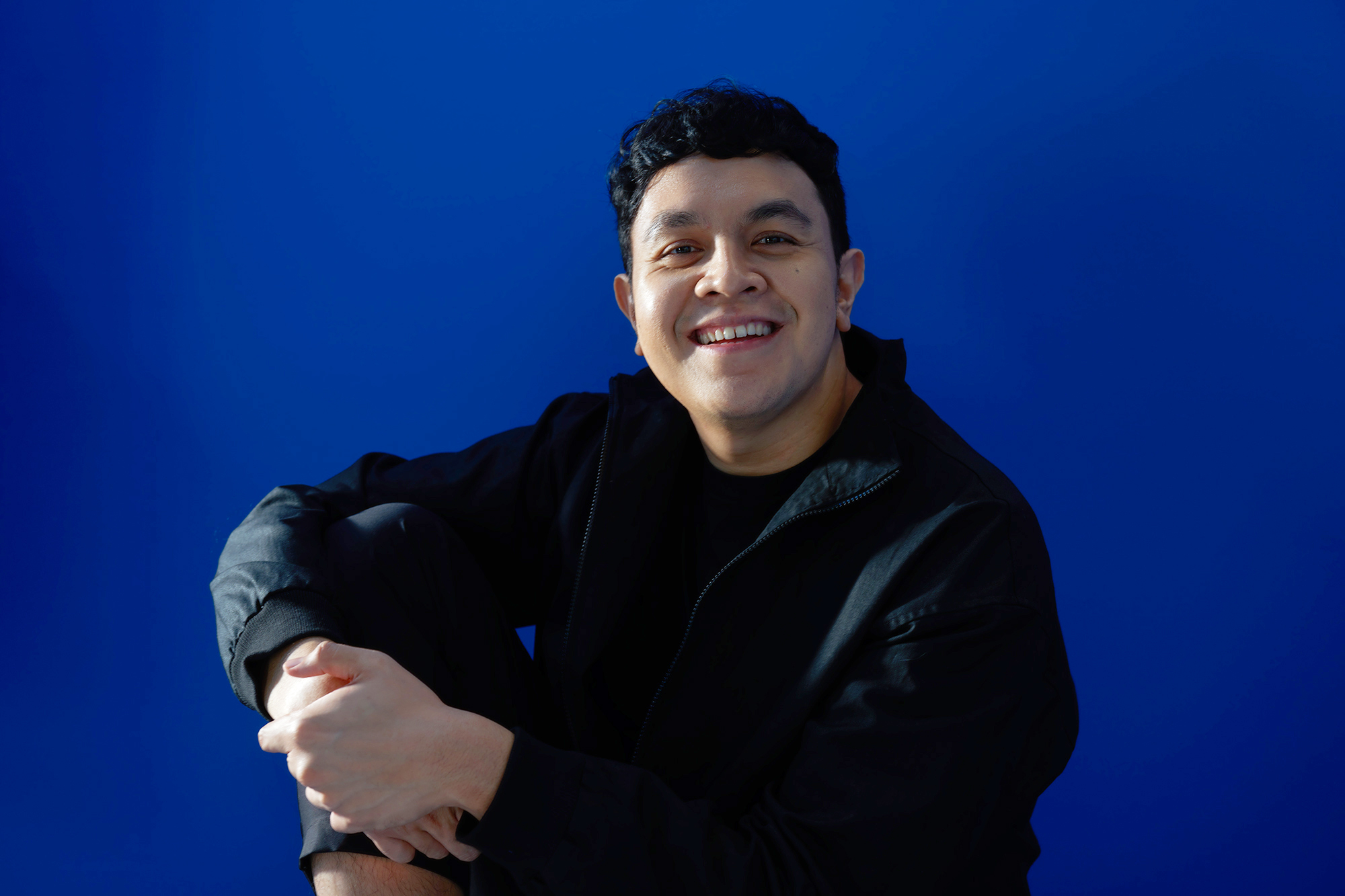 Rayakan 10 Tahun Berkarier, Tulus Rilis Album “Manusia”