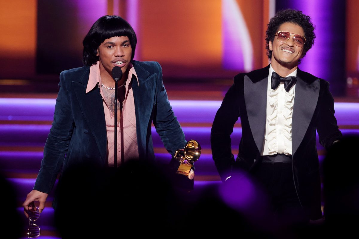 Silk Sonic Menangkan Empat Kategori Bergengsi di Grammy Awards 2022