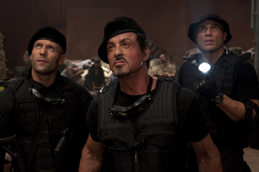 fakta-film-the-expendables-sylvestor-stallone-patah-kaki-saat-syuting-ynTJ1P2sUt