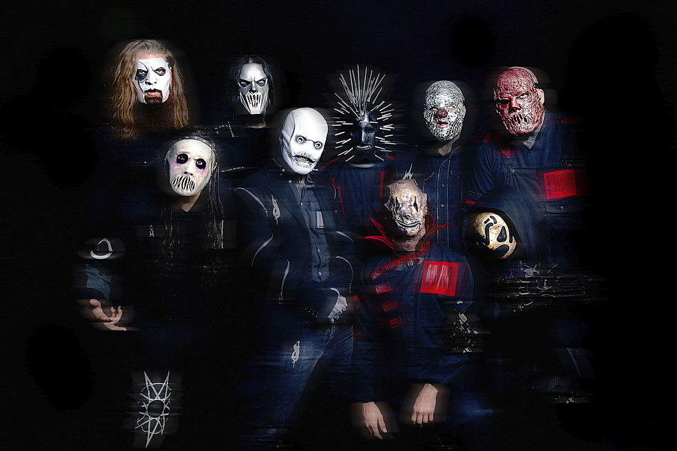 Tampilan Baru Slipknot di Single Teranyar “The Dying Song”