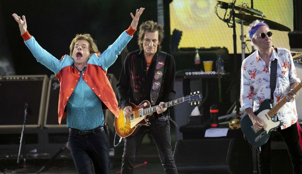 068165500_1659597381-The-Rolling-Stones-AP-1