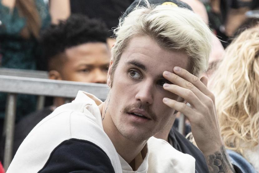 Kelelahan, Justin Bieber Harus Istirahat dan Kembali Tunda Tur Dunia