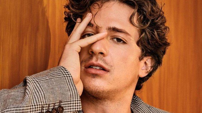 bersamaan-dengan-pengumuman-sbmptn-2021-charlie-puth-menuliskan-fk-uh