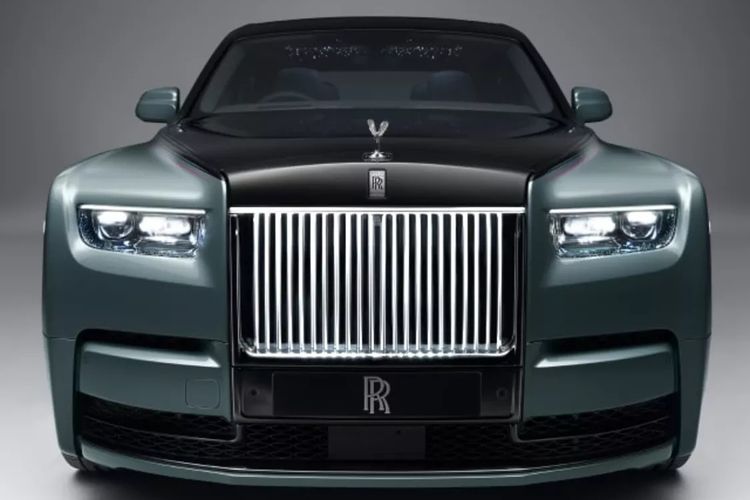 Inilah Keistimewaan Rolls Royce Phantom, Mobil Paling Kedap Suara