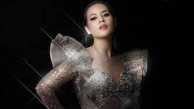 Raisa Pastikan Konsernya Tetap Berjalan di Stadion GBK