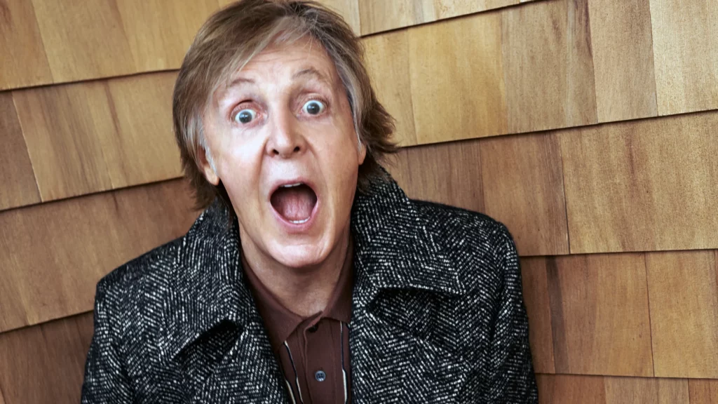 Ternyata Paul McCartney Nyaris Ditabrak Saat Foto Album Abbey Road