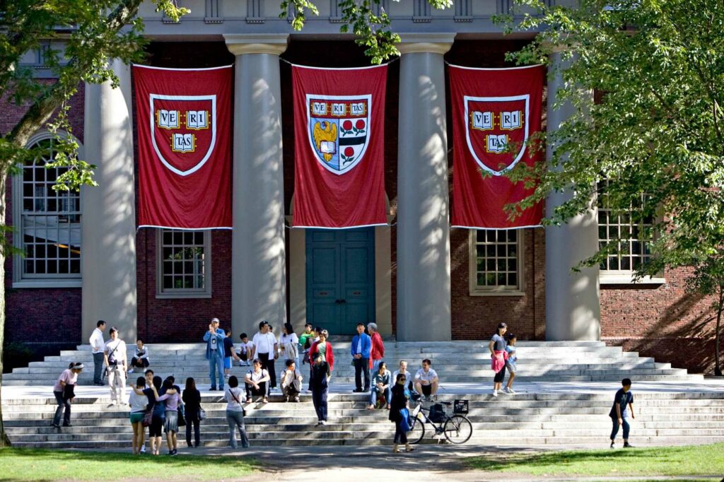 Bahasa Indonesia Akan Mulai Diajarkan di Universitas Harvard