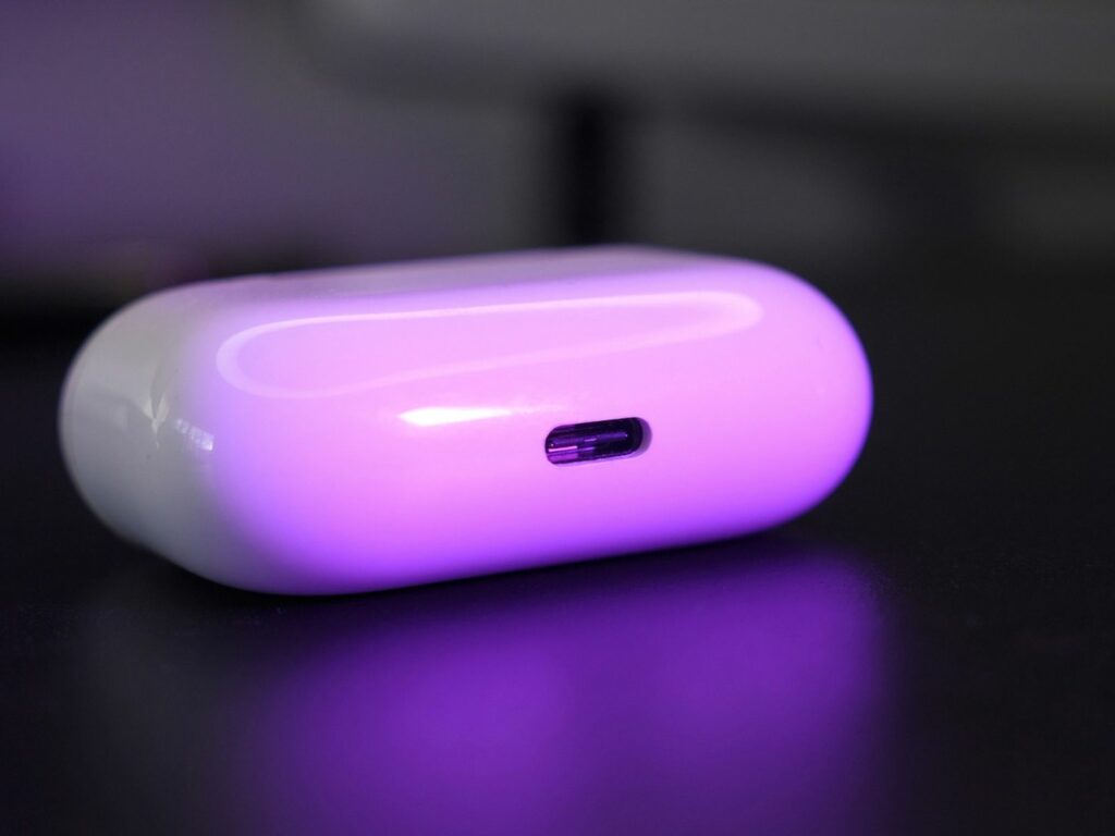 Apple Diprediksi Akan Luncurkan AirPods Versi USB-C Tahun Ini