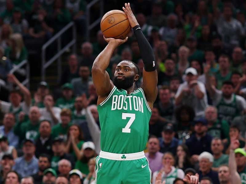 Jaylen Brown Pecahkan Rekor Kontrak Termahal NBA!