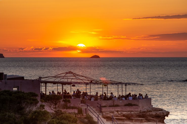 Bali Peringkat Pertama Pemandangan Sunset Terbaik di Dunia